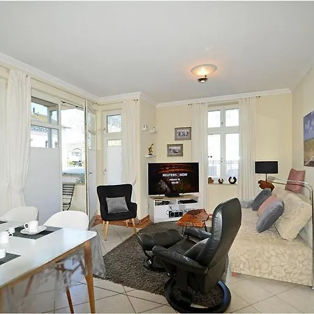 Rosa 2 Comfortable Holiday home *